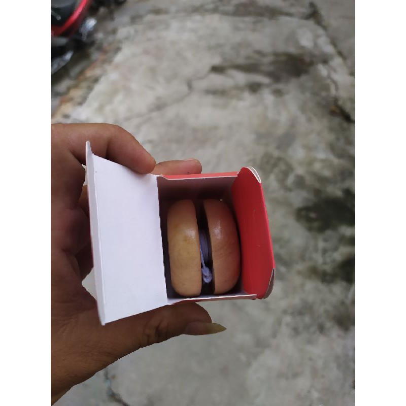 Yoyo bằng gỗ cao cấp thân thiện với môi trường cho bé