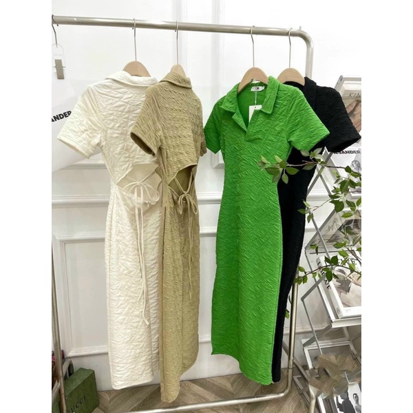 Đầm xốp cổ bẻ tay ngắn hở lưng