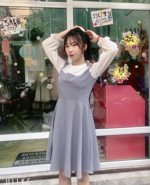Đầm basic xoè caro phối tay trắng tiểu thư