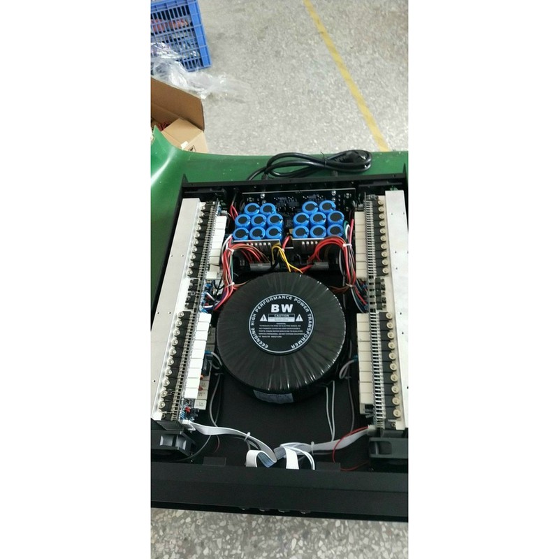 QUÁ KHỦNG CỤC ĐẨY BW K20 72 sò NJW CÔNG SUẤT 2000w một kênh 8ohm