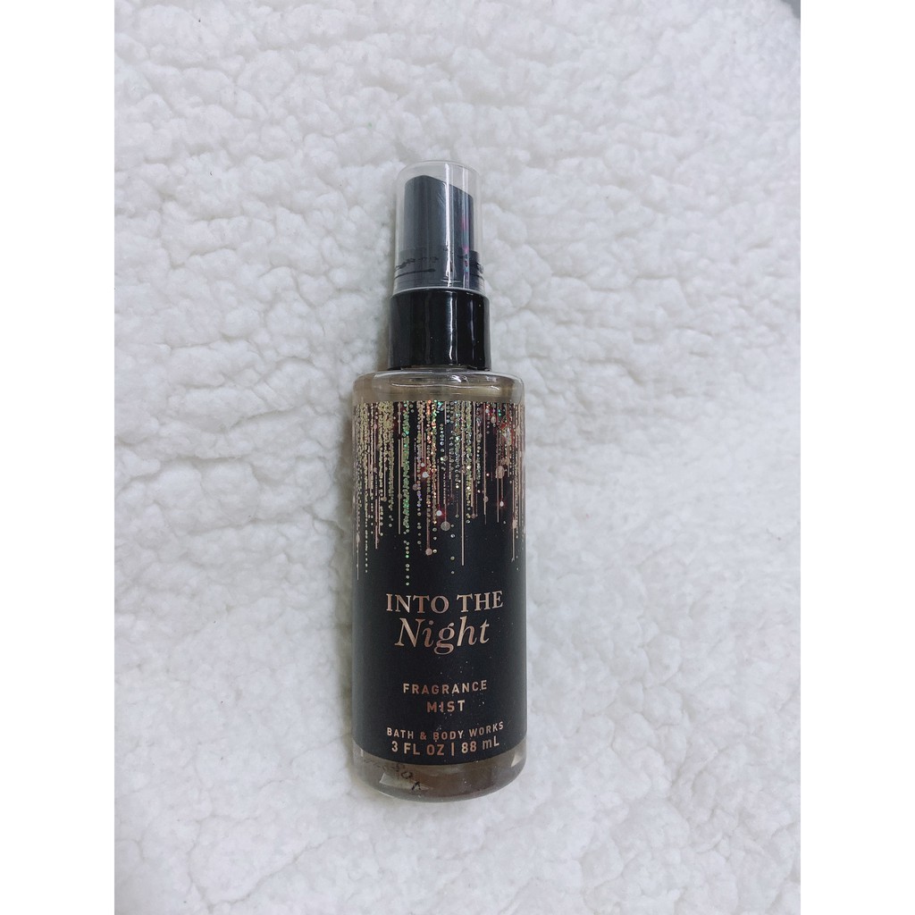 Into The Night BBW sữa tắm lotion nước hoa xịt thơm toàn thân nến giftset tẩy tế bào Bath & Body Works 236ml Chuẩn Auth