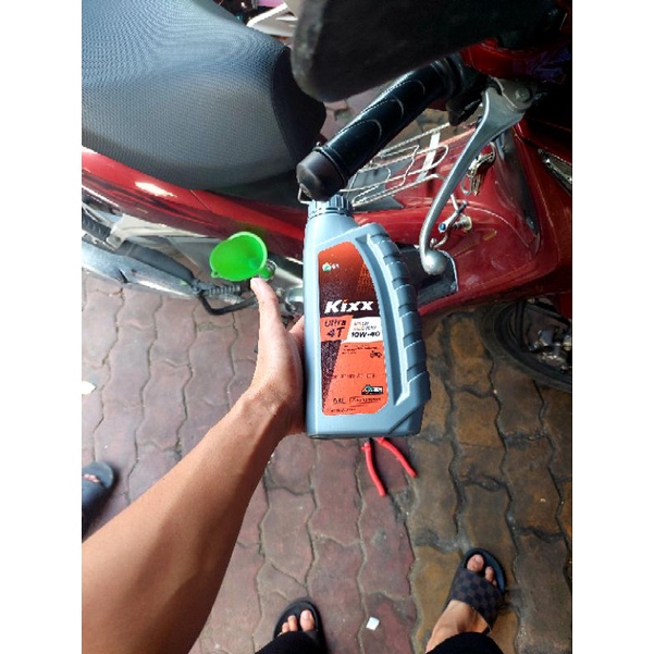 Dầu nhớt Kixx Ultra 4T 10W40 fully Synthetic nhớt kixx