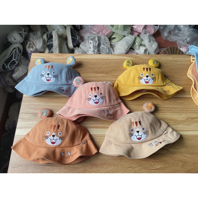 Mũ cho bé trai bé gái vành bucket thêu mèo ria chống nắng tia uv , phù hợp 5 tháng - 4 tuổi