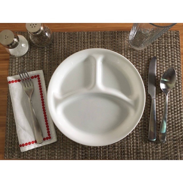 Corelle USA - Khay Dĩa Chia Thức Ăn 3 Ngăn  New Update
