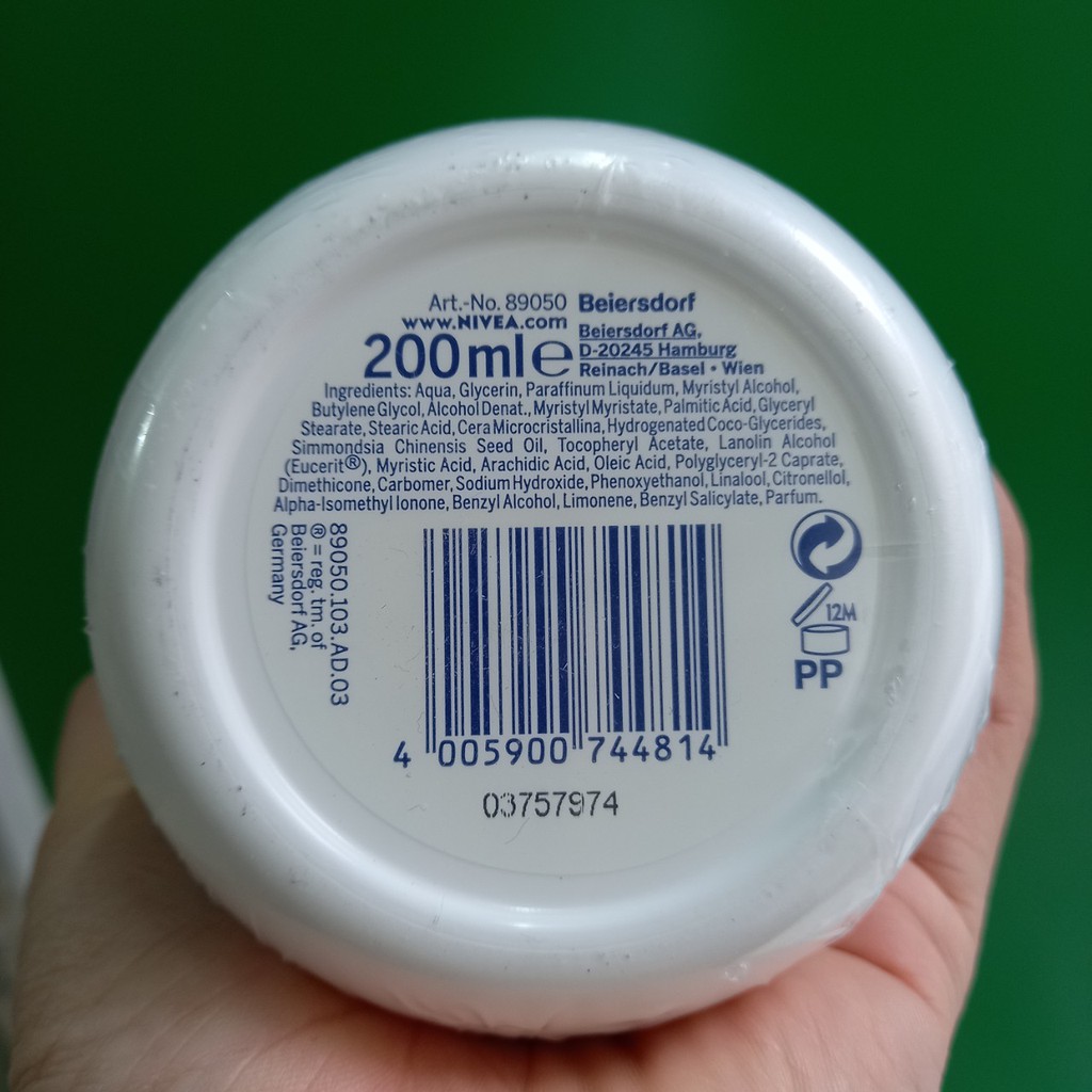 Kem Dưỡng Ẩm NIVEA Soft