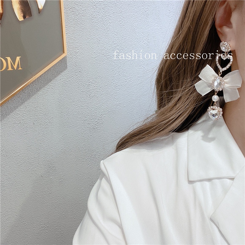 Đôi Bông Tai Dáng Dài Hình Trái Tim Đính Ngọc Trai Thời Trang Cho Nữ 2022