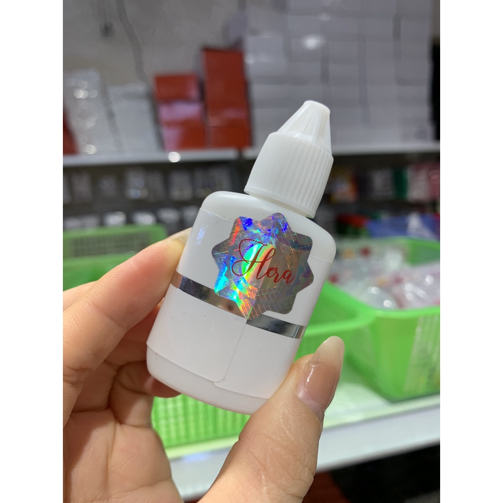 Gel vuốt trụ mi, tạo bóng mi