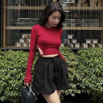 BBSTORE'S Áo Thun Tay Dài Hở Lưng Đi Dạo Cực Xinh -A1045