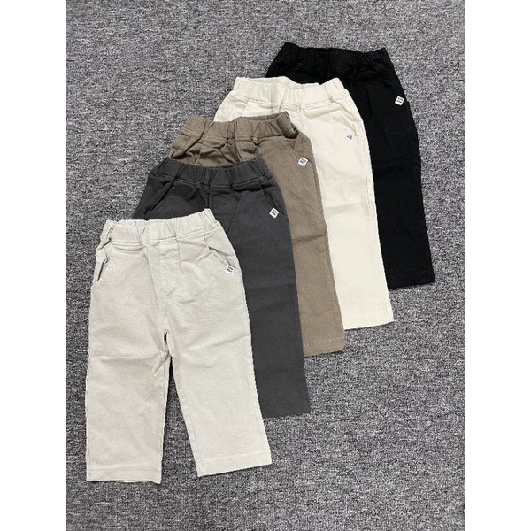 Quần dài kaki Petite túi xéo trai gái