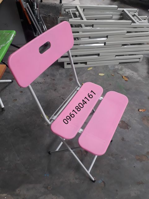 Ghế gấp sinh viên màu hồng | BigBuy360 - bigbuy360.vn
