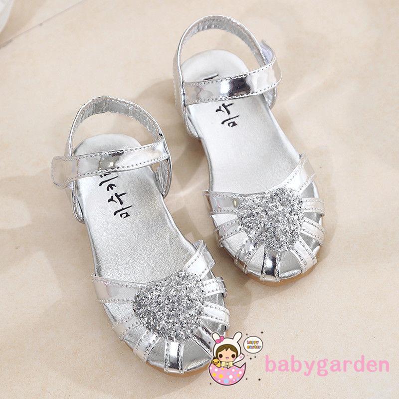 Giày sandal dự tiệc kiểu dáng công chúa cho bé gái
