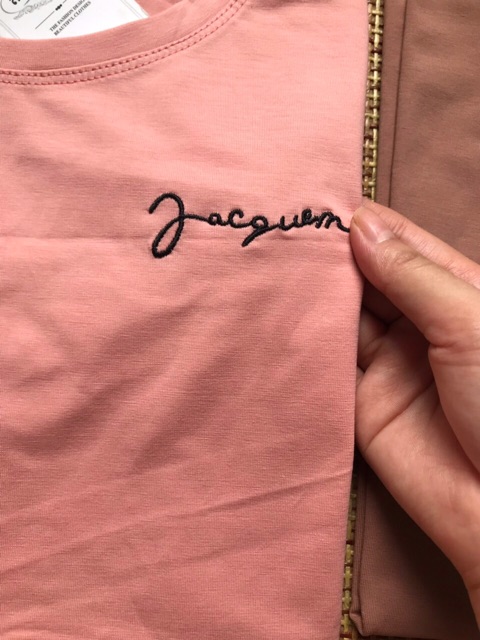 ÁO THUN THÁI NỮ CỔ TRÒN TAY NGẮN CAO CẤP | BigBuy360 - bigbuy360.vn