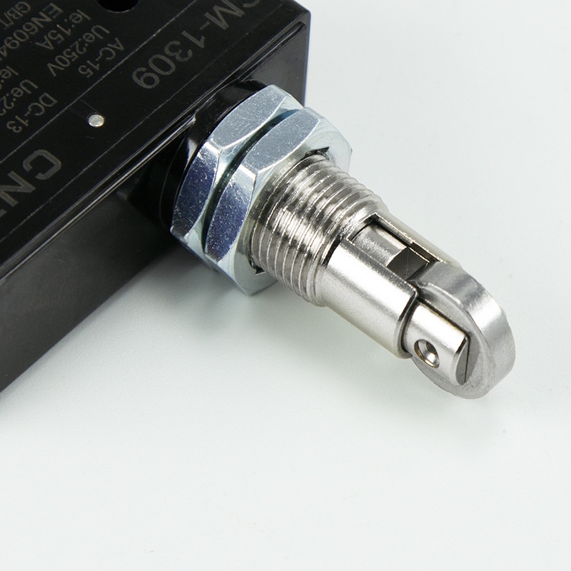 Công tắc hành trình Cm-1307 cntd đầu bằng không bánh xe.