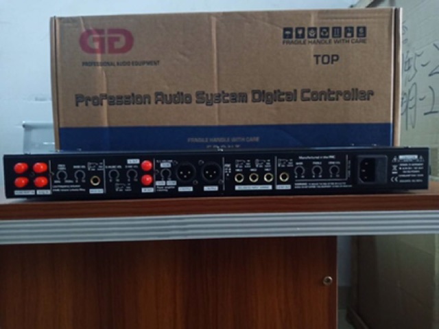Vang cơ GUTIN KM-5FX KARAOKE