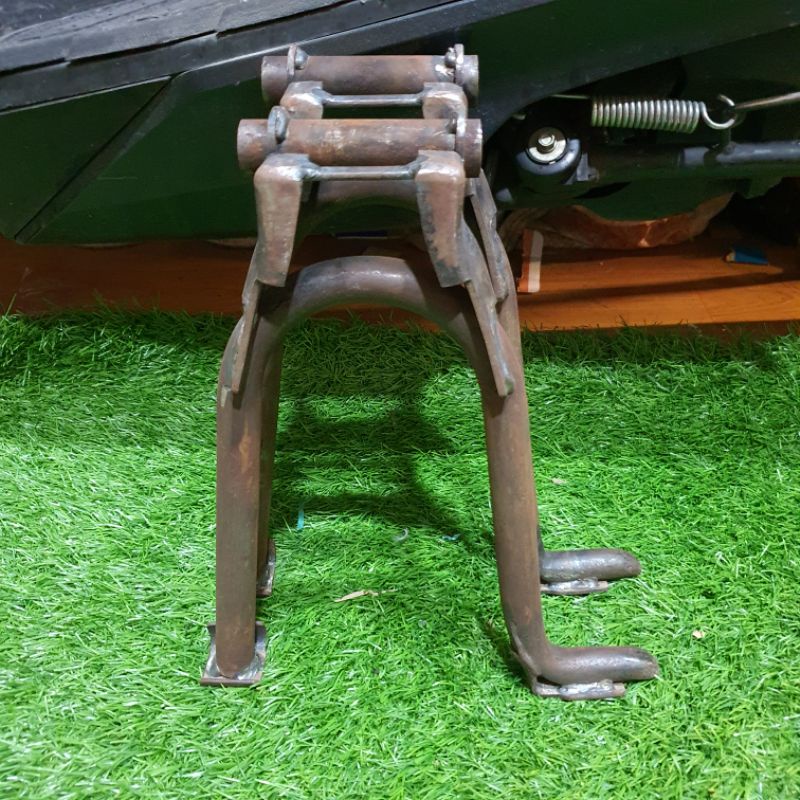 Chống đứng 67 hàng gò thủ công y zin