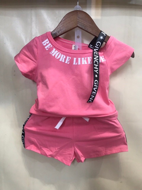 Bộ hở vai côtton | BigBuy360 - bigbuy360.vn