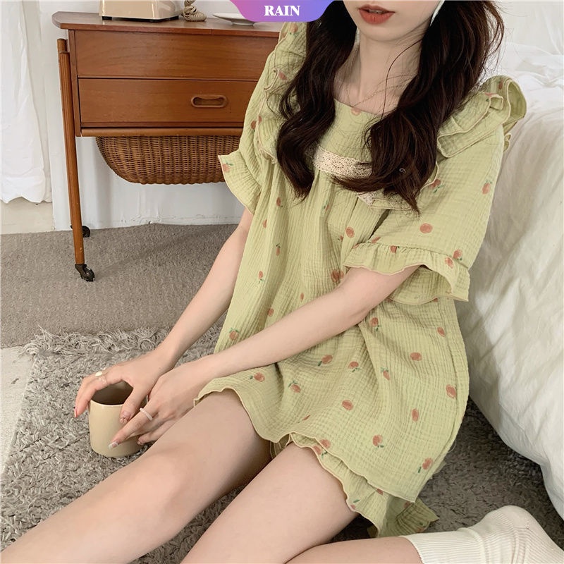 Bộ Đồ Ngủ Tay Ngắn Cổ Vuông Họa Tiết Dâu Tây Màu Xanh Lá Ngọt Ngào Xinh Xắn Cho Nữ