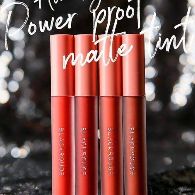 Son Black rouge Power proof matte Tint