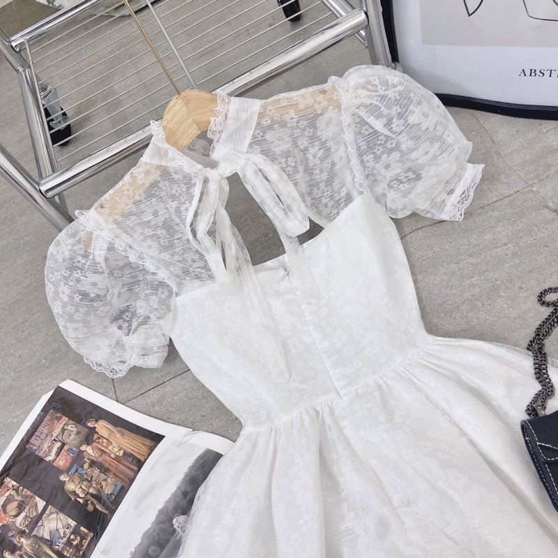 ĐẦM TRẮNG PHỐI VOAN HOA NỔI CUTOUT NGỰC CỘT NƠ SAU