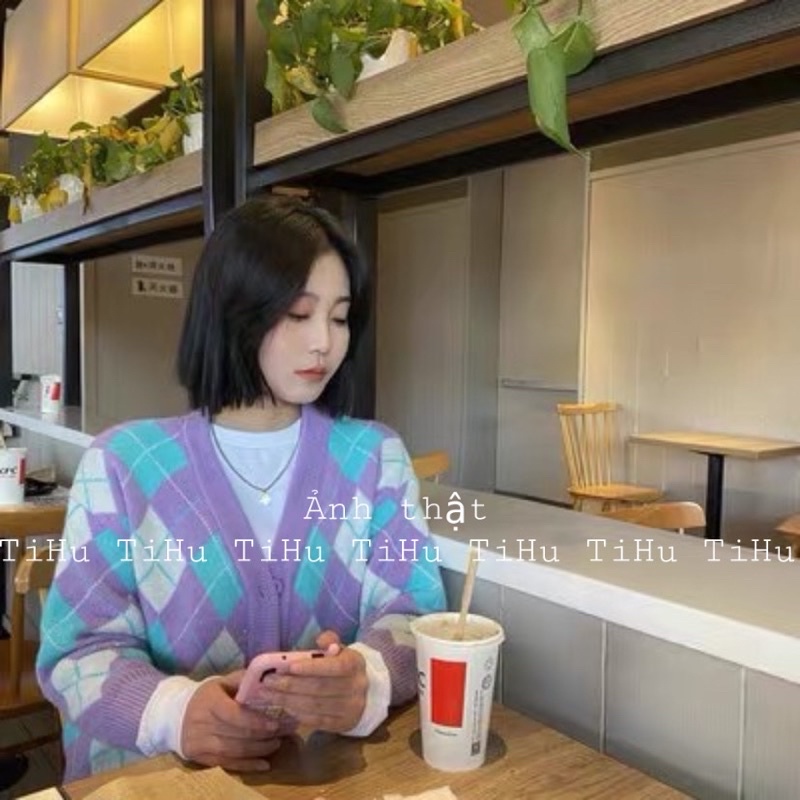 Áo cardigan len hoạ tiết quả trám hottrend thời trang 2021 | BigBuy360 - bigbuy360.vn