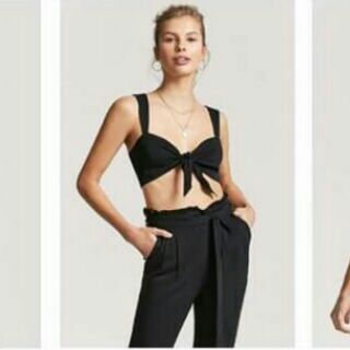 Áo dây cột nơ Forever 21