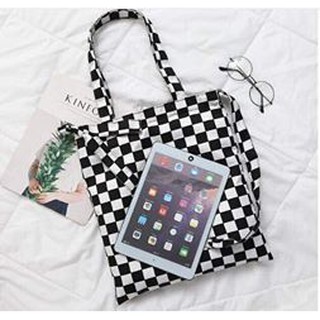 túi vải kẻ đen trắng