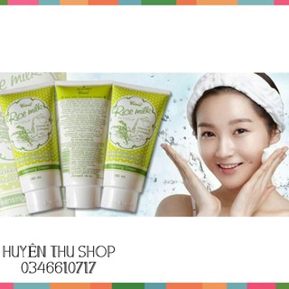 Sữa rửa mặt gạo Civic Rice milk Thái Lan 180ml