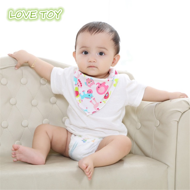 Yếm ăn cotton hình tam giác họa tiết hoạt hình xinh xắn dành cho bé