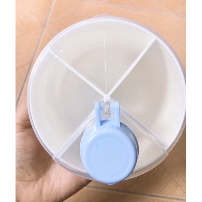 Hộp chia sữa tròn 4 ngăn KUKU KU5310