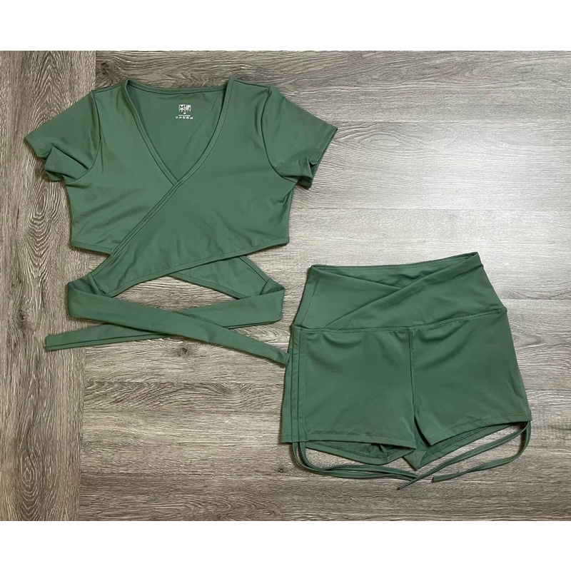 Set đùi rút dây nữ cột nơ phía sau ( Kèm mút) gym,thể thao,yoga