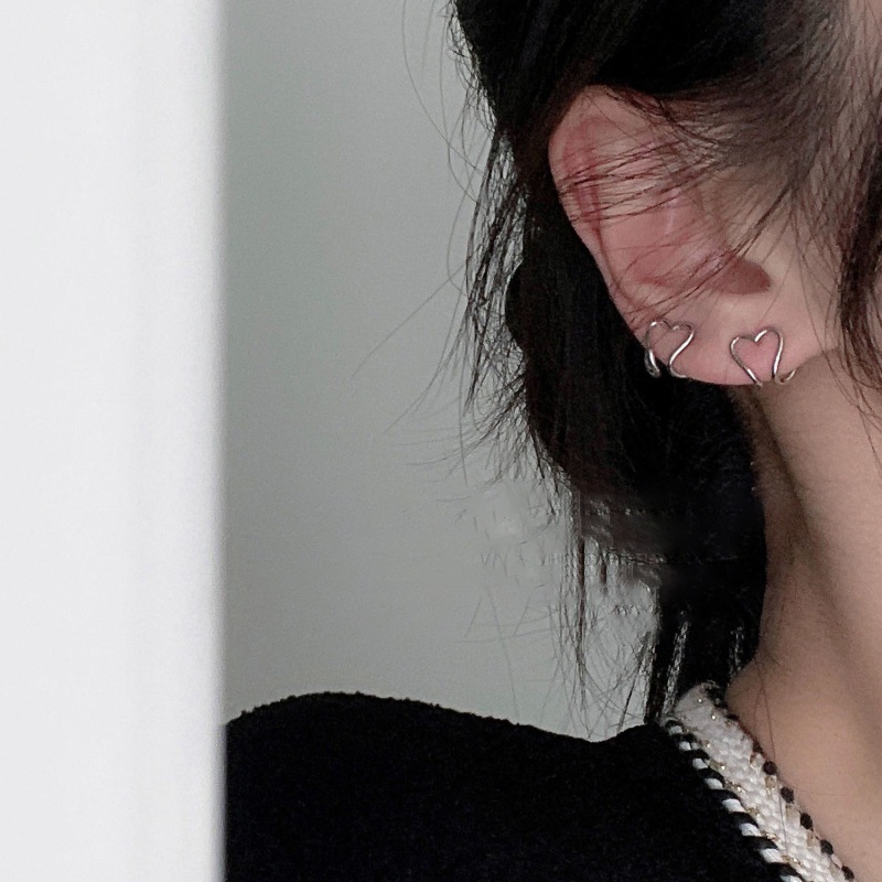Khuyên Kẹp Vành Tai Hình Dạng Trái Tim Nhỏ Phong Cách Hàn Quốc Thời Trang Cho Nữ