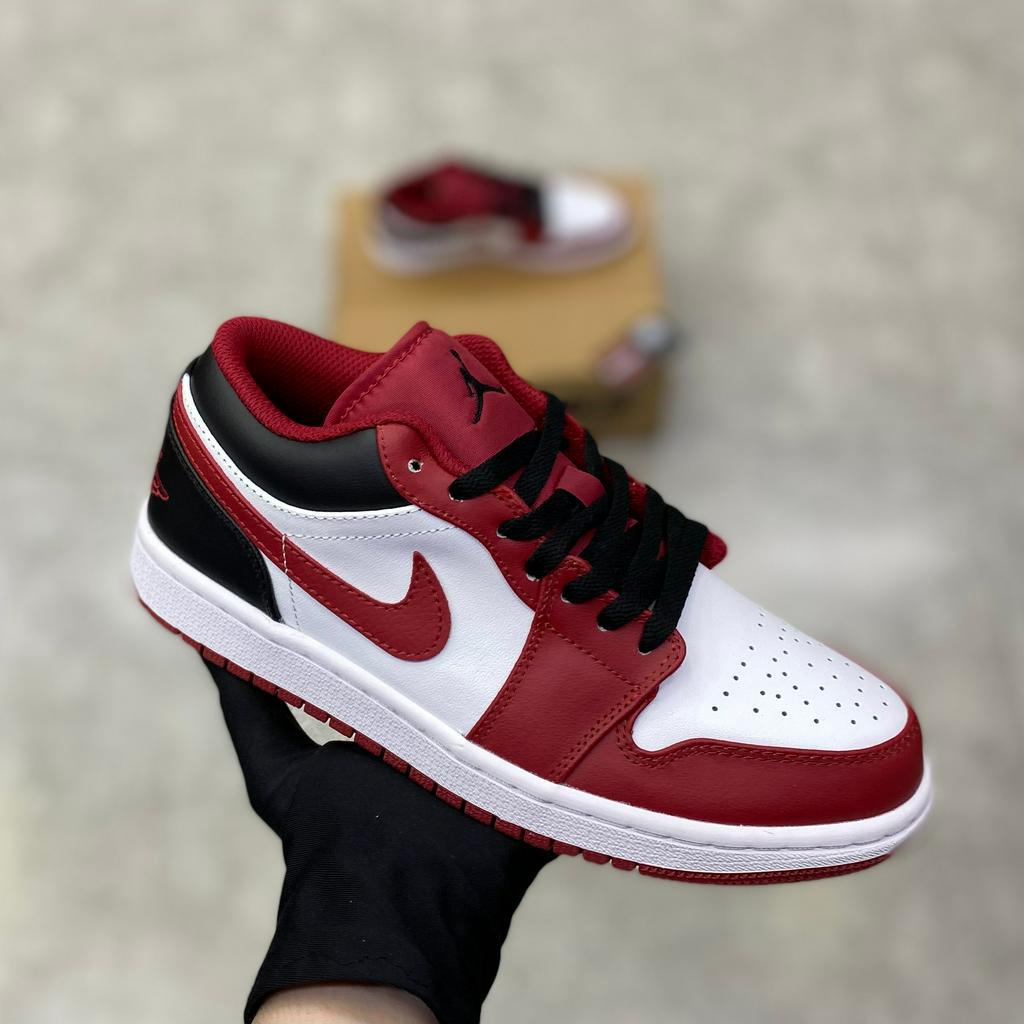 Giày thể thao sneaker  Reverse Black Toe