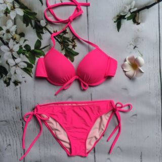 Bikini áo nơ