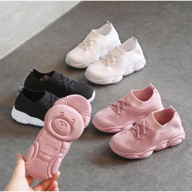 Giày gấu bo chun êm mềm