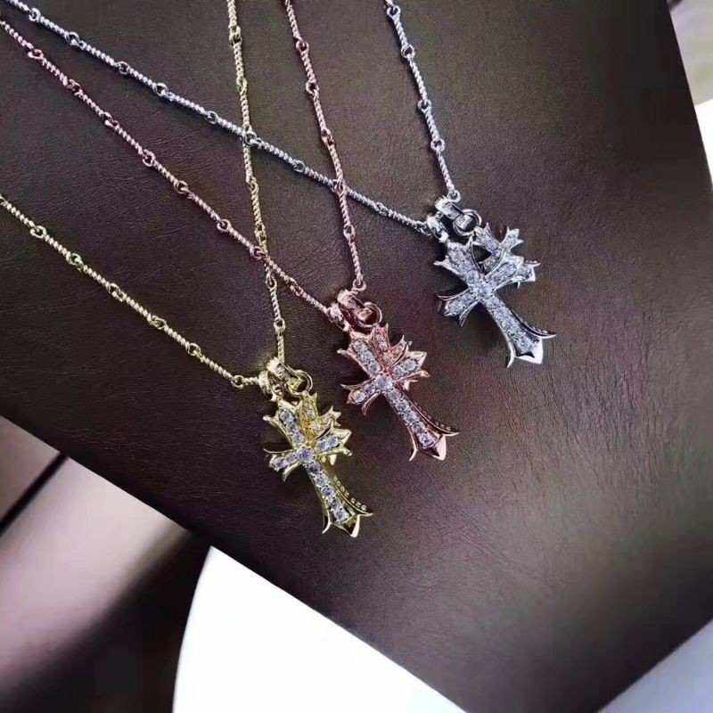 Chrǒmé Héārts New 18K Crystal Cross Pendant Rose Women's Necklaces