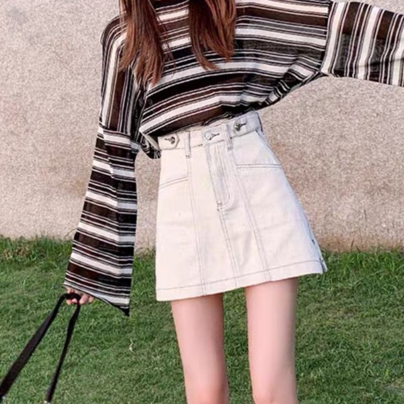 Chân váy chữ A dáng ngắn lưng cao, chân váy jean nữ tôn dáng phong cách đơn giản kèm quần trong Shop Hạt Dẻ