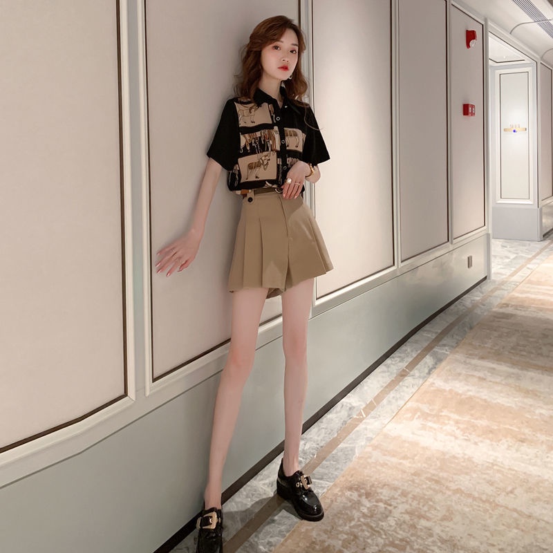 Short sleeve women's printed shirt 2022 new summer top women's Design Hong Kong style shirt women's Retro Hong Kong Style