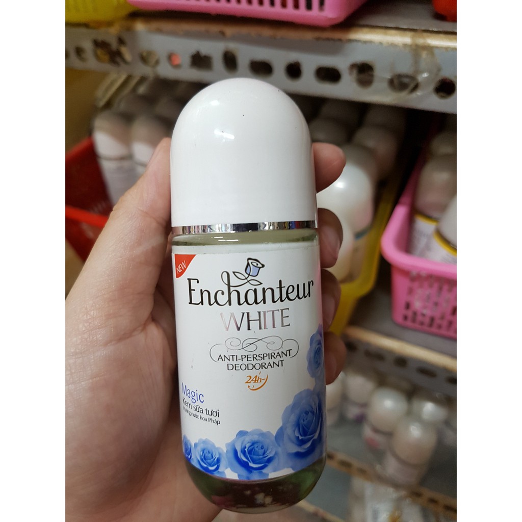 Lăn khử mùi Enchanteur 50ml Charming trắng da