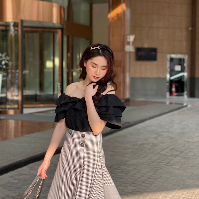 Áo kiểu trễ vai bèo nhún hàng thiết kế Ganni Top by KHALES