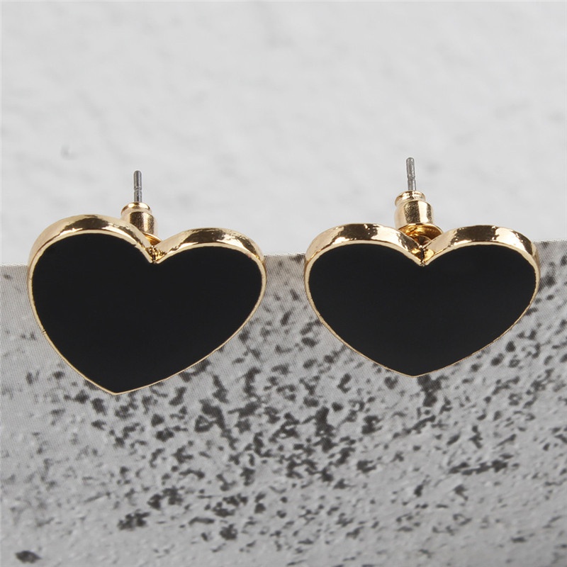 Street Style Heart Stud Earrings for Women Love Heart Fashion Earrings