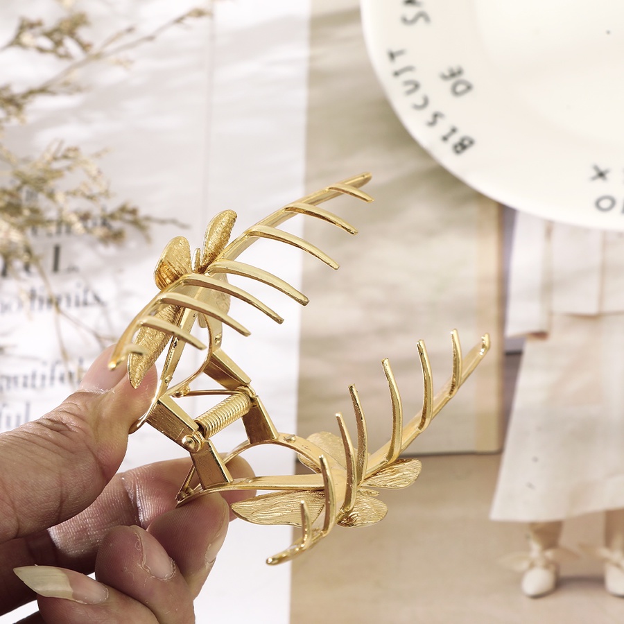 Kẹp Tóc Kim Loại Màu Vàng Hình Bướm Kiểu Hàn Quốc Cho Nữ