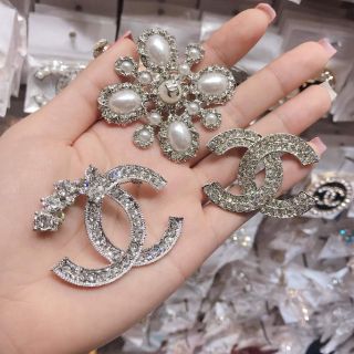 Cài áo nữ phong cách hàn quốc