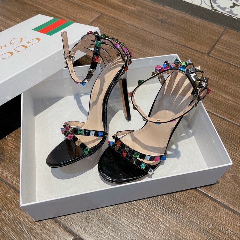 SANDAL CAO GÓT ĐINH GÓT NHỌN 9P