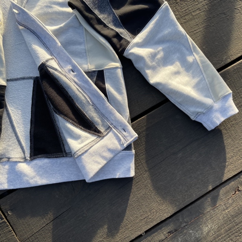 Áo khoác Cardigan “Tu Phuong Bat Bai”