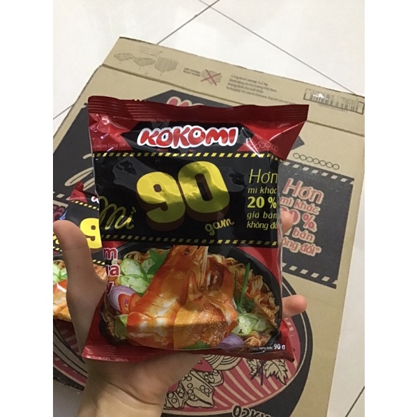Mì ăn liền - Mì tôm KOKOMI cỡ đại 90g chua cay siêu ngon - loại Mì tôm chua cay
