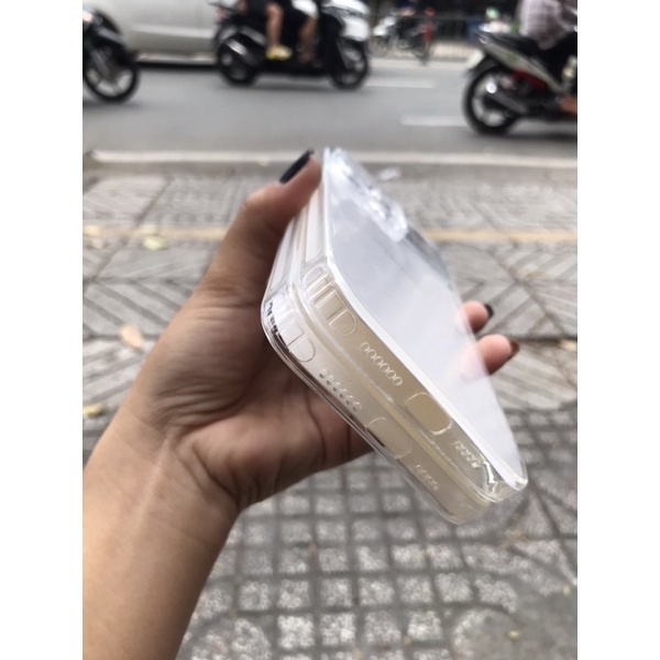 Ốp silicon trong chống vàng cho IP15promax IP14/14max/14pro/14promax/13/13pro/13promax/12/12pro/12promax/11promax..v.v..