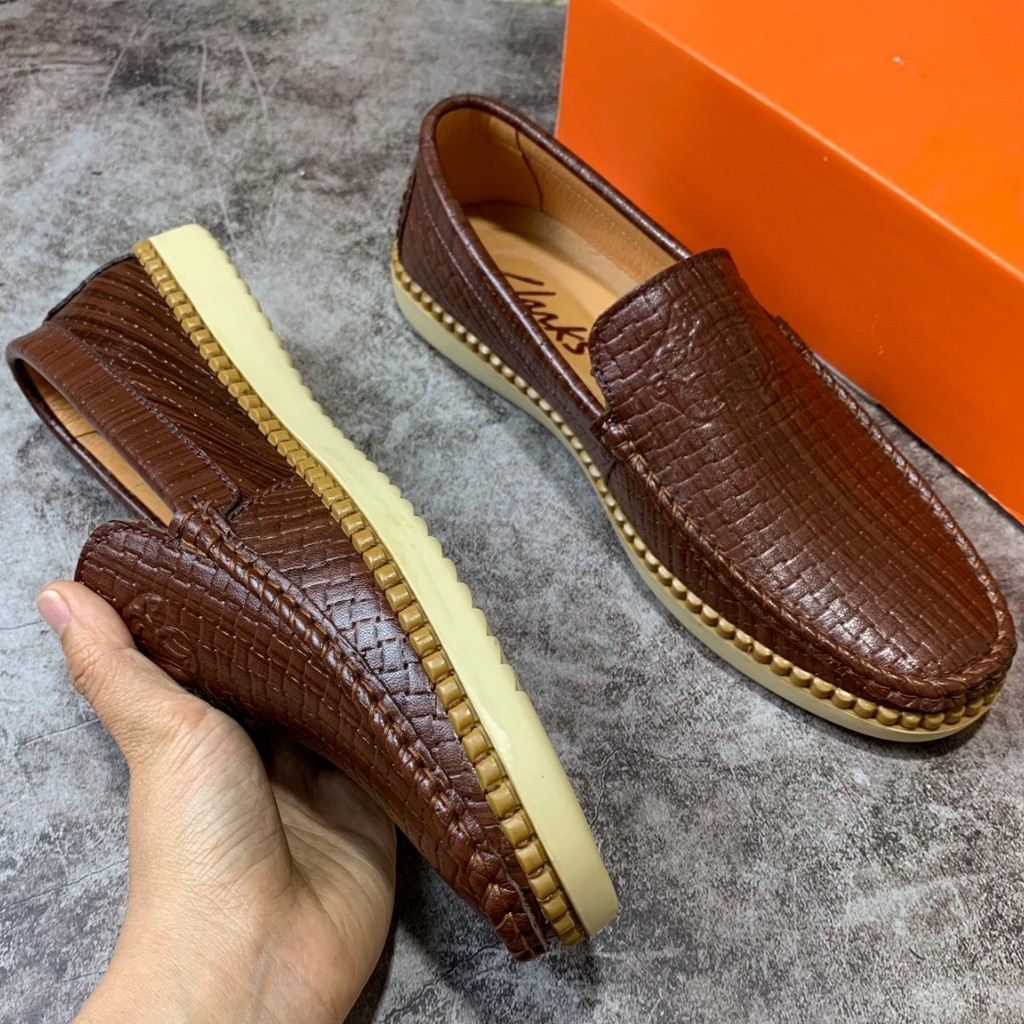 Giày Nam - Giày Lười Nam Da Bò Nguyên Tấm 100% Màu Nâu Kẻ Đan Phong Cách Trẻ Trung Đế Cao Su | BigBuy360 - bigbuy360.vn