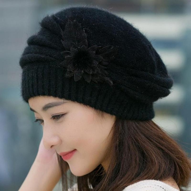 Mũ Trùm Đầu Dệt Kim Phối Hoa Cho Nữ