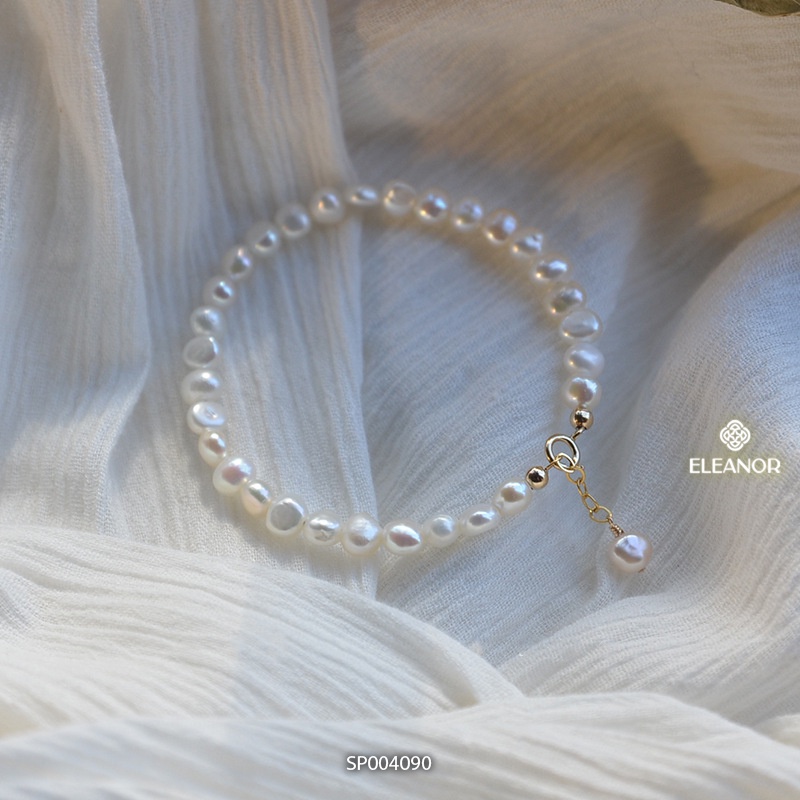 Lắc tay nữ ngọc trai nhân tạo Eleanor Accessories kiểu dáng đơn giản phụ kiện trang sức sang trọng