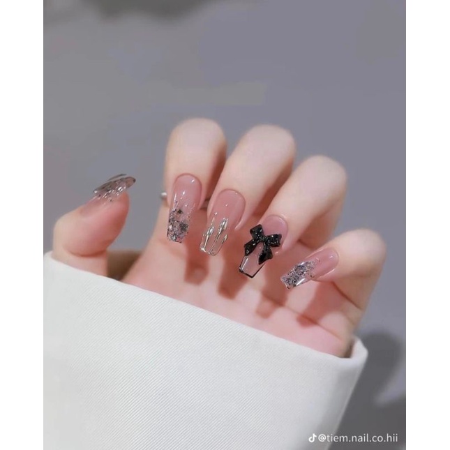 Móng tay giả thiết kế đính nơ - kèm keo❤